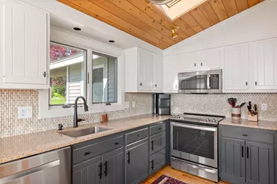 1588 Turtle Head Road, Islesboro, ME 04848 - Photo 9