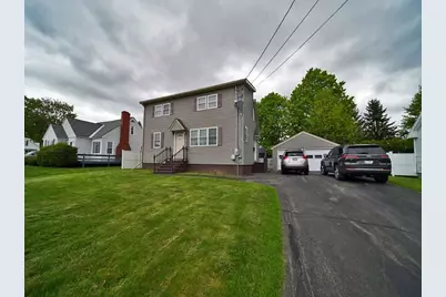 11 Hogan Street, Houlton, ME 04730 - Photo 3