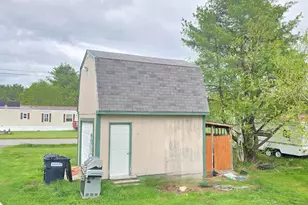 71 Penney Ln, Bradley, ME 04411 - Photo 11