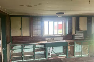 722 Farmington Rd, Strong, ME 04983 - Photo 9