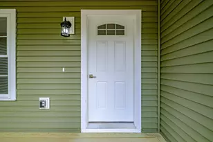 4 Lochview Dr, Lewiston, ME 04240 - Photo 11