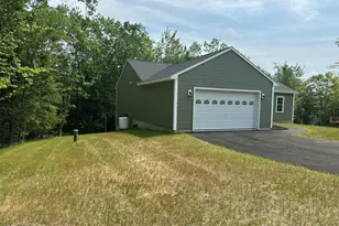 4 Lochview Dr, Lewiston, ME 04240 - Photo 5