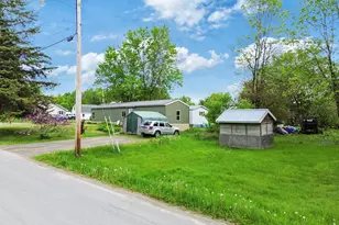 55 Cindy Blodgett Dr, Clinton, ME 04927 - Photo 5