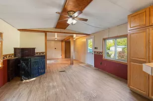 55 Cindy Blodgett Dr, Clinton, ME 04927 - Photo 21