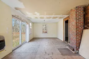 454 N Parish Rd, Turner, ME 04282 - Photo 7