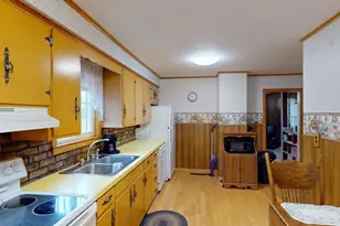 180 Bowdoin St, Millinocket, ME 04462 - Photo 25