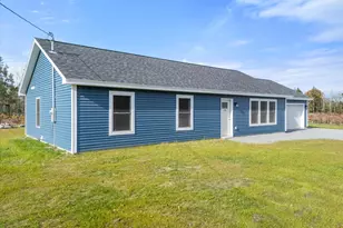 278 Merrill Rd, Levant, ME 04456 - Photo 5