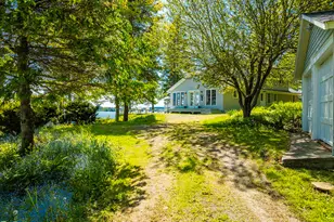 250 Davis Point Rd, Cushing, ME 04563 - Photo 33