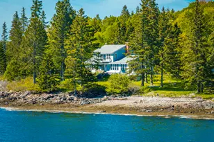 250 Davis Point Rd, Cushing, ME 04563 - Photo 1