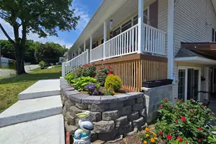 7 Lorraine Ave, Lewiston, ME 04240 - Photo 7