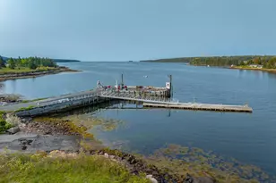 88 Sargent St, Winter Harbor, ME 04693 - Photo 13