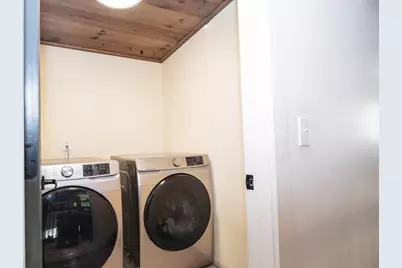 17 Green Street, Dover Foxcroft, ME 04426 - Photo 27