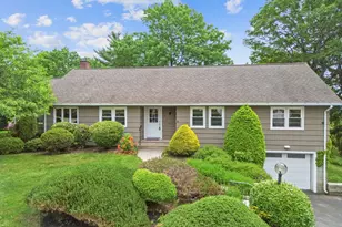 24 High St, Hallowell, ME 04347 - Photo 5