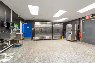 1110 Minot Avenue, Auburn, ME 04210 - Photo 15