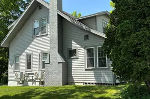 8 Sterling St, Ellsworth, ME 04605 - Photo 3