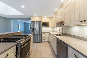 44 Ellen Cir, Yarmouth, ME 04096 - Photo 11