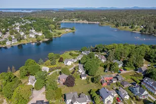 5 Chestnut St, Vinalhaven, ME 04863 - Photo 5