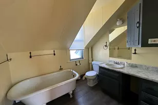 17 Elm St, Houlton, ME 04730 - Photo 15