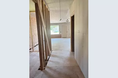 2 Iredale Street, Bridgton, ME 04009 - Photo 9