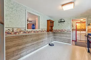 851 Lincoln St, Waterville, ME 04901 - Photo 21