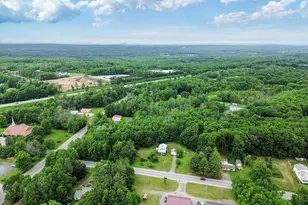 851 Lincoln St, Waterville, ME 04901 - Photo 11