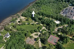 19 Glenview Ln, Belfast, ME 04915 - Photo 3