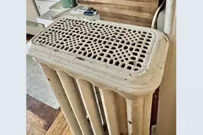 102 Congress Street, Belfast, ME 04915 - Photo 17