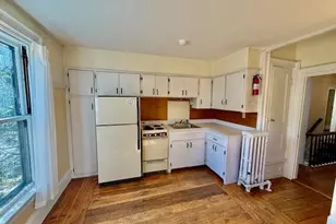 102 Congress St, Belfast, ME 04915 - Photo 11