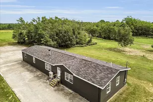 581 The Shore Rd, Castine, ME 04421 - Photo 3