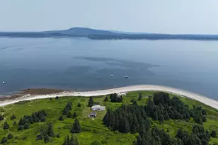 8 Bar Island, Tremont, ME 04674 - Photo 3