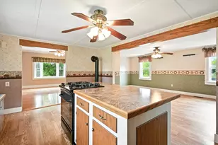 23 West St, Benton, ME 04901 - Photo 15