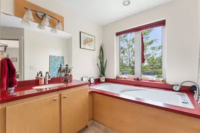 197 N Shore Road, North Haven, ME 04853 - Photo 19