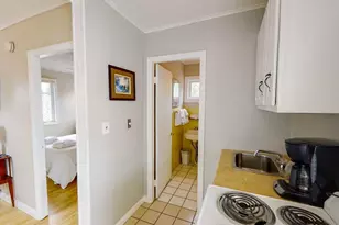 40 E Grand Ave, Old Orchard Beach, ME 04064 - Photo 15