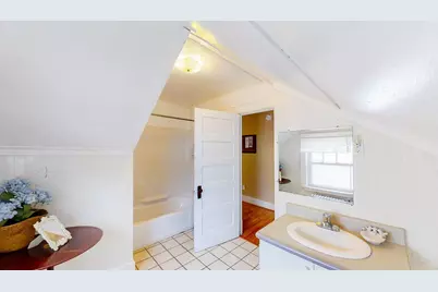 40 E Grand Avenue, Old Orchard Beach, ME 04064 - Photo 37