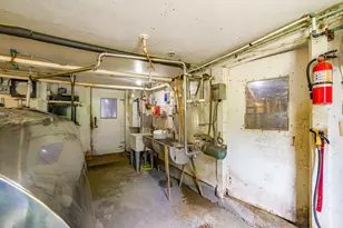 672 & 700 Brooks Rd, Knox, ME 04986 - Photo 9