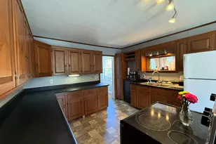 1068 Main St, Vassalboro, ME 04989 - Photo 5