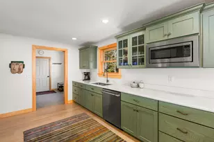 86 City Point Rd, Vinalhaven, ME 04863 - Photo 13