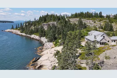 86 City Point Road, Vinalhaven, ME 04863 - Photo 5