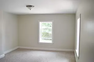 70 Main St, Yarmouth, ME 04096 - Photo 5