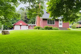 26 Teague St, Caribou, ME 04736 - Photo 1