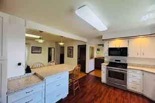 26 Teague St, Caribou, ME 04736 - Photo 11