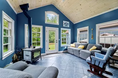 25 Amos Court, Lewiston, ME 04240 - Photo 5