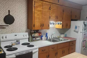 68 Prospect St, Millinocket, ME 04462 - Photo 43