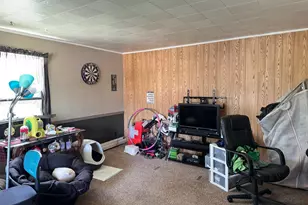 109 Poplar St, Van Buren, ME 04785 - Photo 11