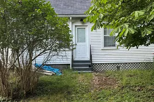 33 Center St, Machias, ME 04654 - Photo 3