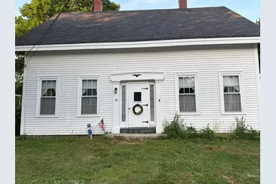 33 Center Street, Machias, ME 04654 - Photo 1