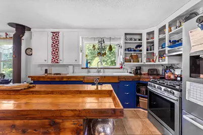 252 Meadowhill Road, Manchester, ME 04351 - Photo 15