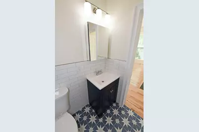 147 Pleasant Avenue #2, Portland, ME 04103 - Photo 9