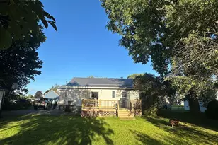 48 Beech St, East Millinocket, ME 04430 - Photo 5