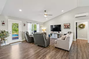 204 Edenfield Dr, Hermon, ME 04401 - Photo 21